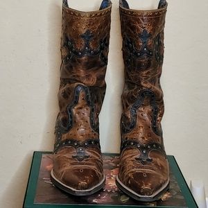 Ariat Women’s size 11B Studded Brown with Ostrich skin patches Western Boots